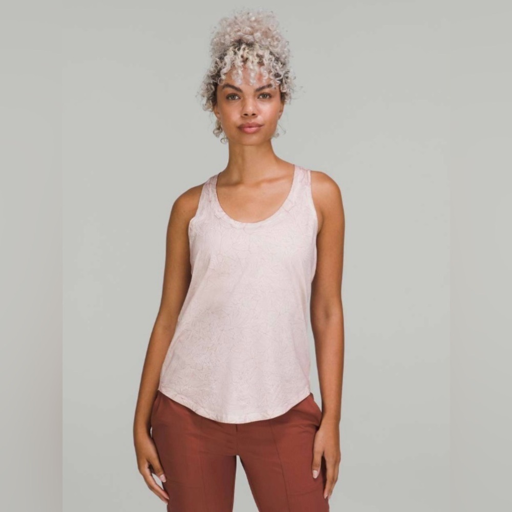 Lululemon Love Tank Top in Summit Wash Smoky Topaz - Picture 1 of 7
